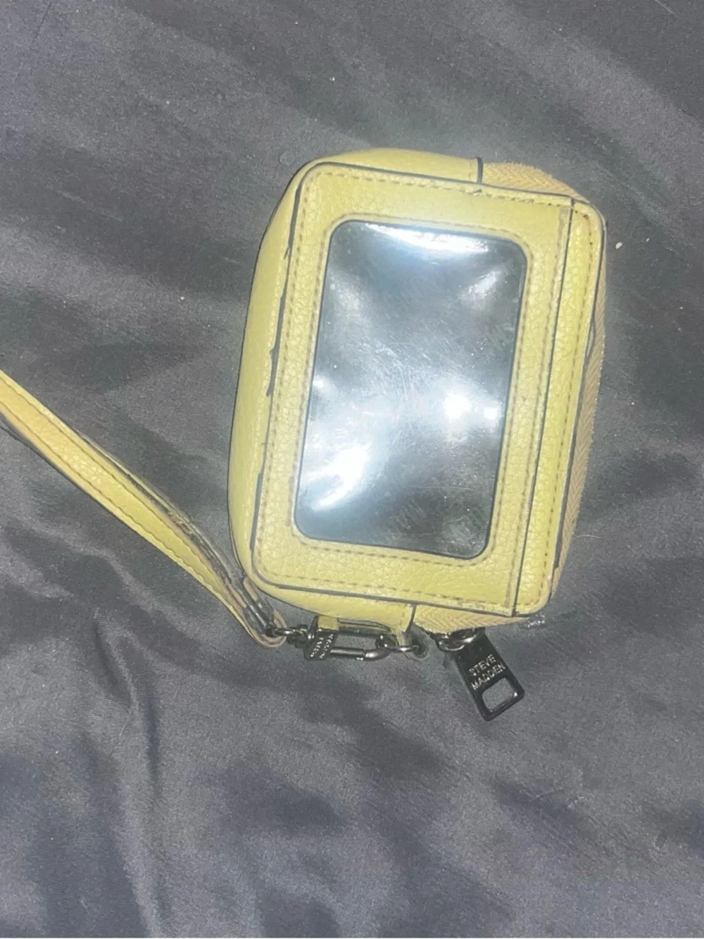 Steve Madden Lime Yellow Wristlet Card Holder